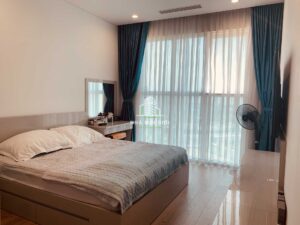 CHO THUÊ CĂN 2PN SADORA NỘI THẤT ĐẸP NHẤT, VIEW Q1, 88 M2 SALA