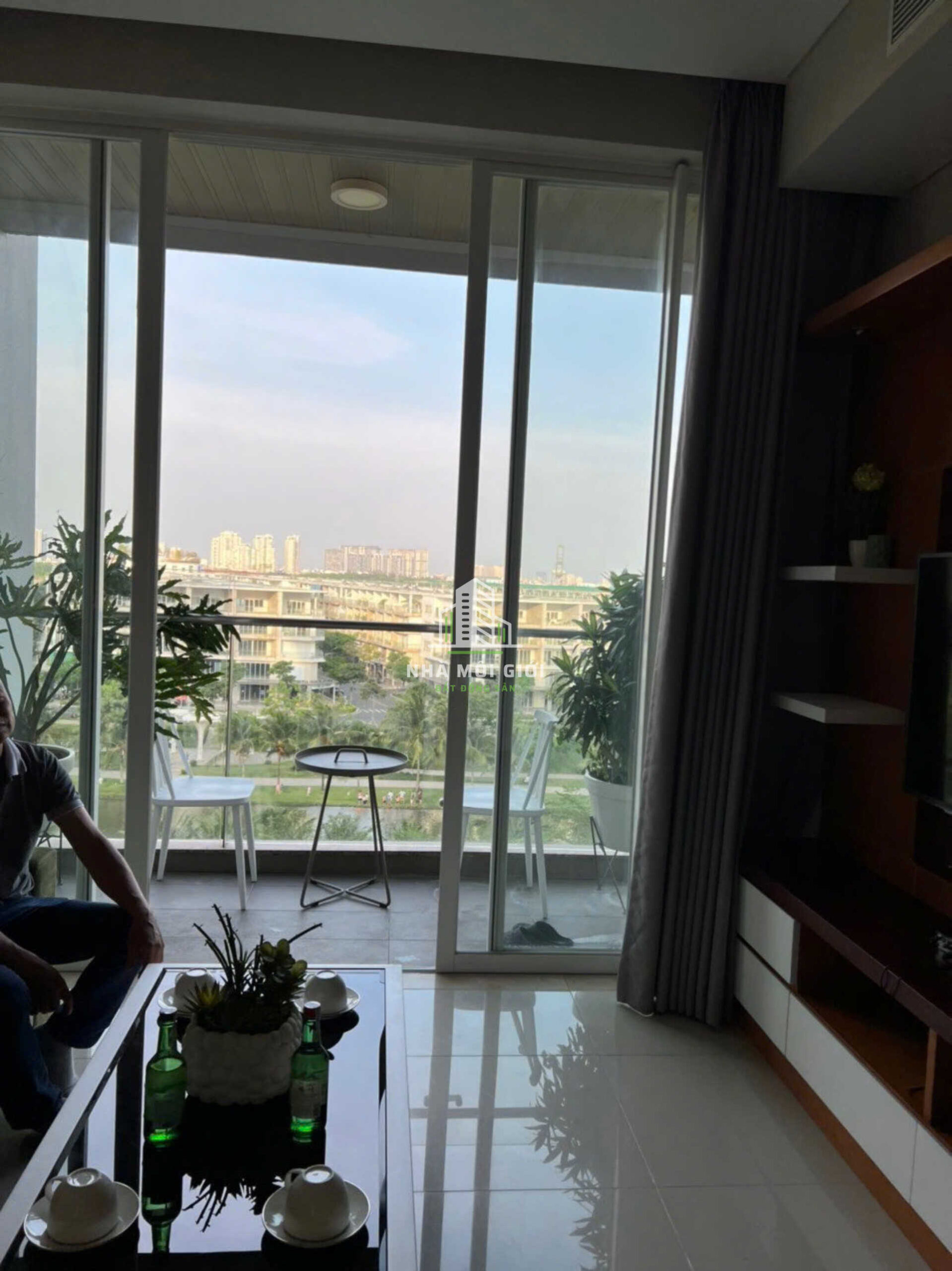 BÁN CĂN HỘ 2PN SALA SARIMI VIEW TRUNG TÂM QUẬN 1 FULL NỘI THẤT GIÁ 12 TỶ BÁN CĂN HỘ 2PN SALA SARIMI VIEW TRUNG TÂM QUẬN 1 FULL NỘI THẤT GIÁ 12 TỶ