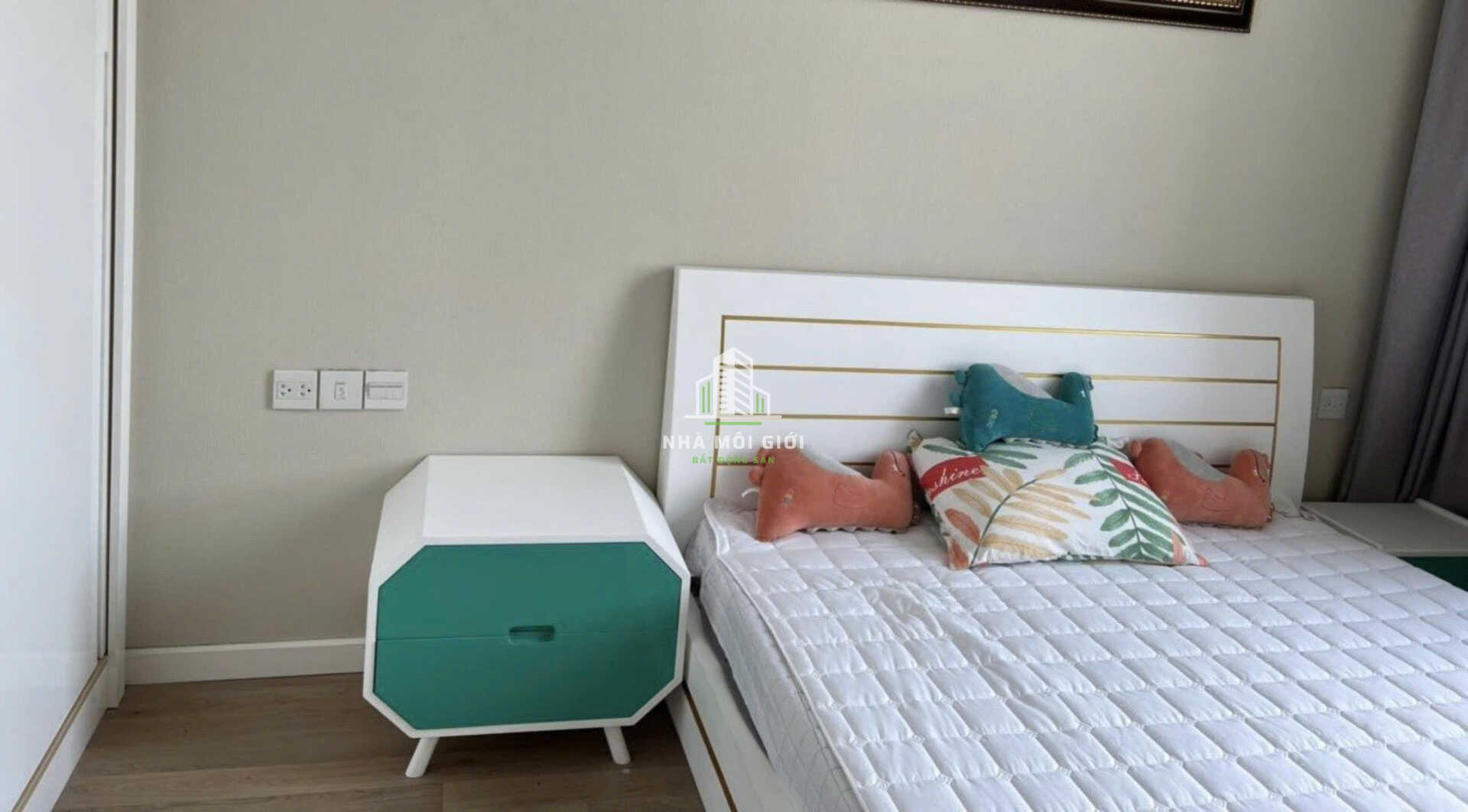 BÁN CĂN HỘ 2PN SALA SARIMI VIEW TRUNG TÂM QUẬN 1 FULL NỘI THẤT GIÁ 12 TỶ BÁN CĂN HỘ 2PN SALA SARIMI VIEW TRUNG TÂM QUẬN 1 FULL NỘI THẤT GIÁ 12 TỶ