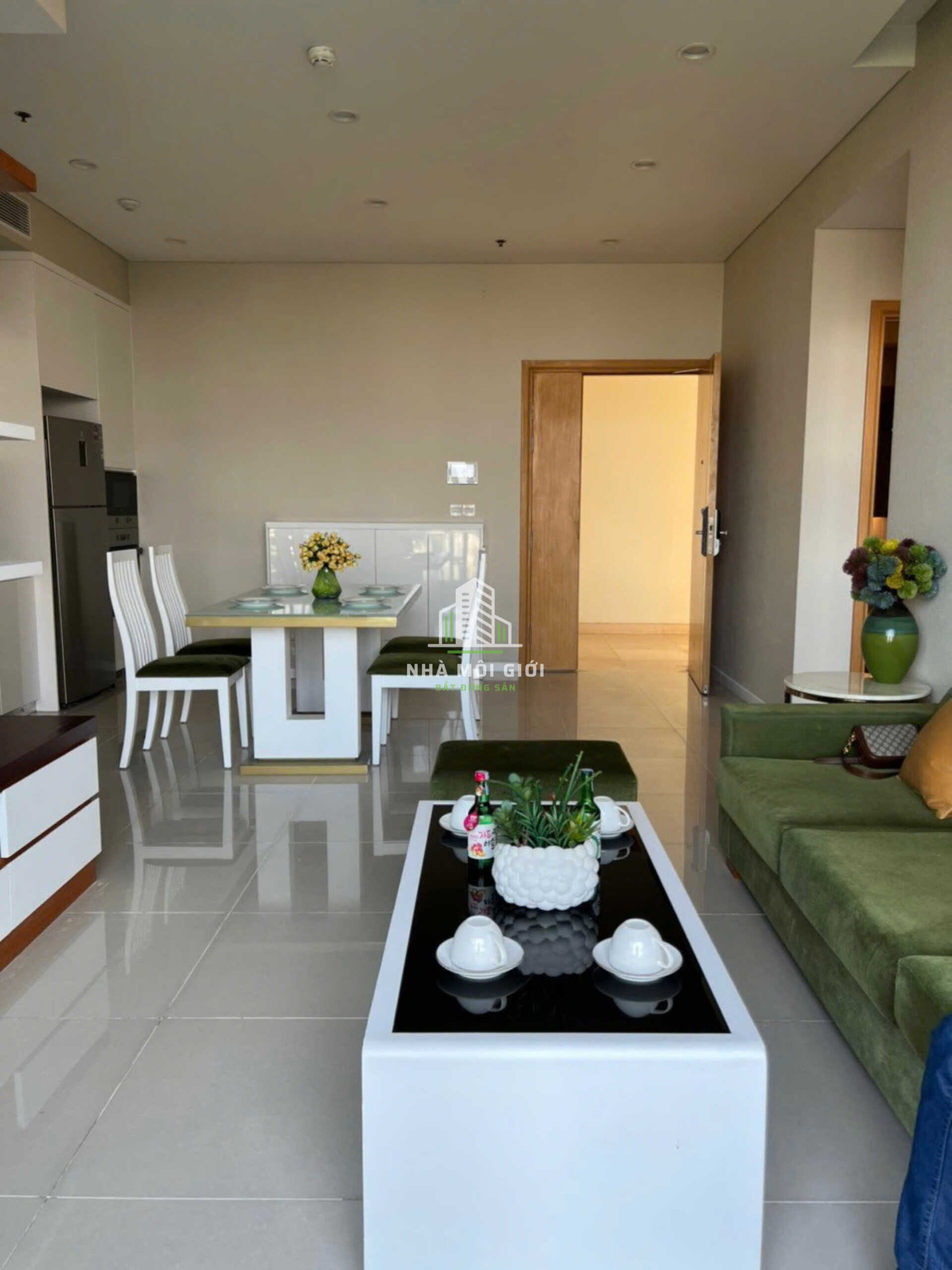 BÁN CĂN HỘ 2PN SALA SARIMI VIEW TRUNG TÂM QUẬN 1 FULL NỘI THẤT GIÁ 12 TỶ BÁN CĂN HỘ 2PN SALA SARIMI VIEW TRUNG TÂM QUẬN 1 FULL NỘI THẤT GIÁ 12 TỶ
