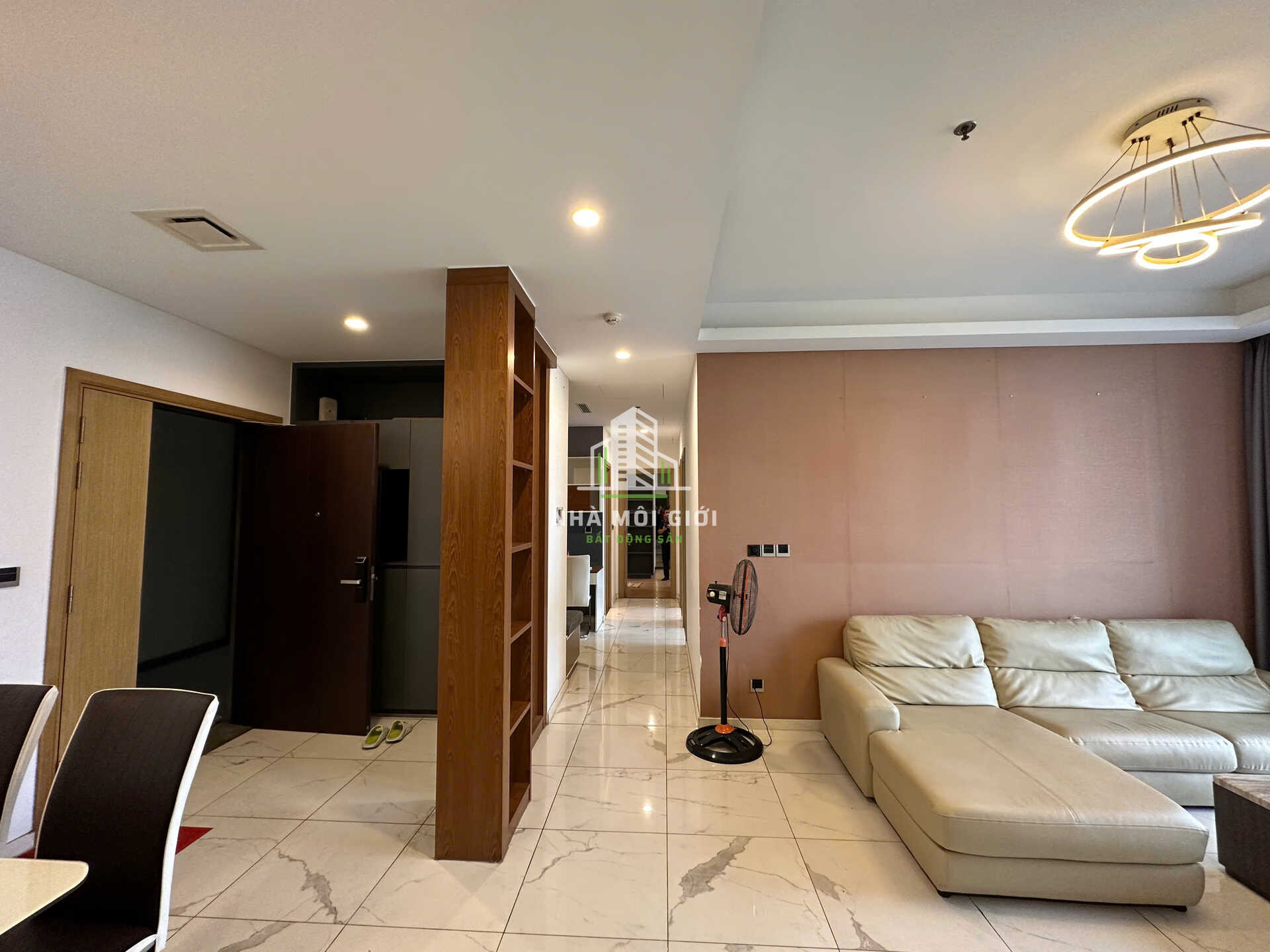BÁN CĂN HỘ 3PN SALA SARINA (CĂN GÓC) FULL NỘI THẤT GIÁ 16,5 TỶ (TL) BÁN CĂN HỘ 3PN SALA SARINA (CĂN GÓC) FULL NỘI THẤT GIÁ 16,5 TỶ (TL)