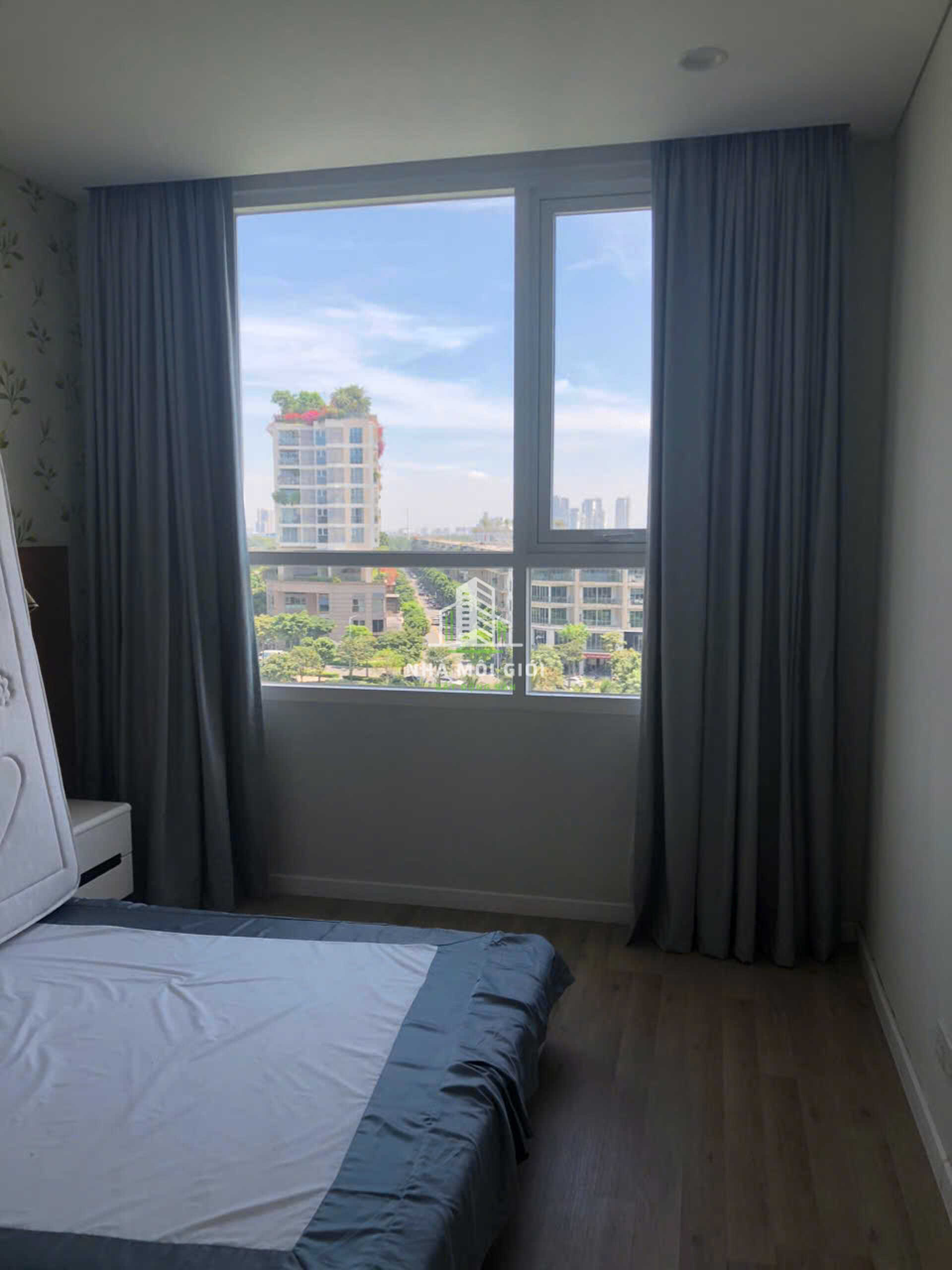 BÁN CĂN HỘ 2PN SALA SARIMI VIEW CÔNG VIÊN FULL NỘI THẤT GIÁ 12,5 TỶ BÁN CĂN HỘ 2PN SALA SARIMI VIEW CÔNG VIÊN FULL NỘI THẤT GIÁ 12,5 TỶ