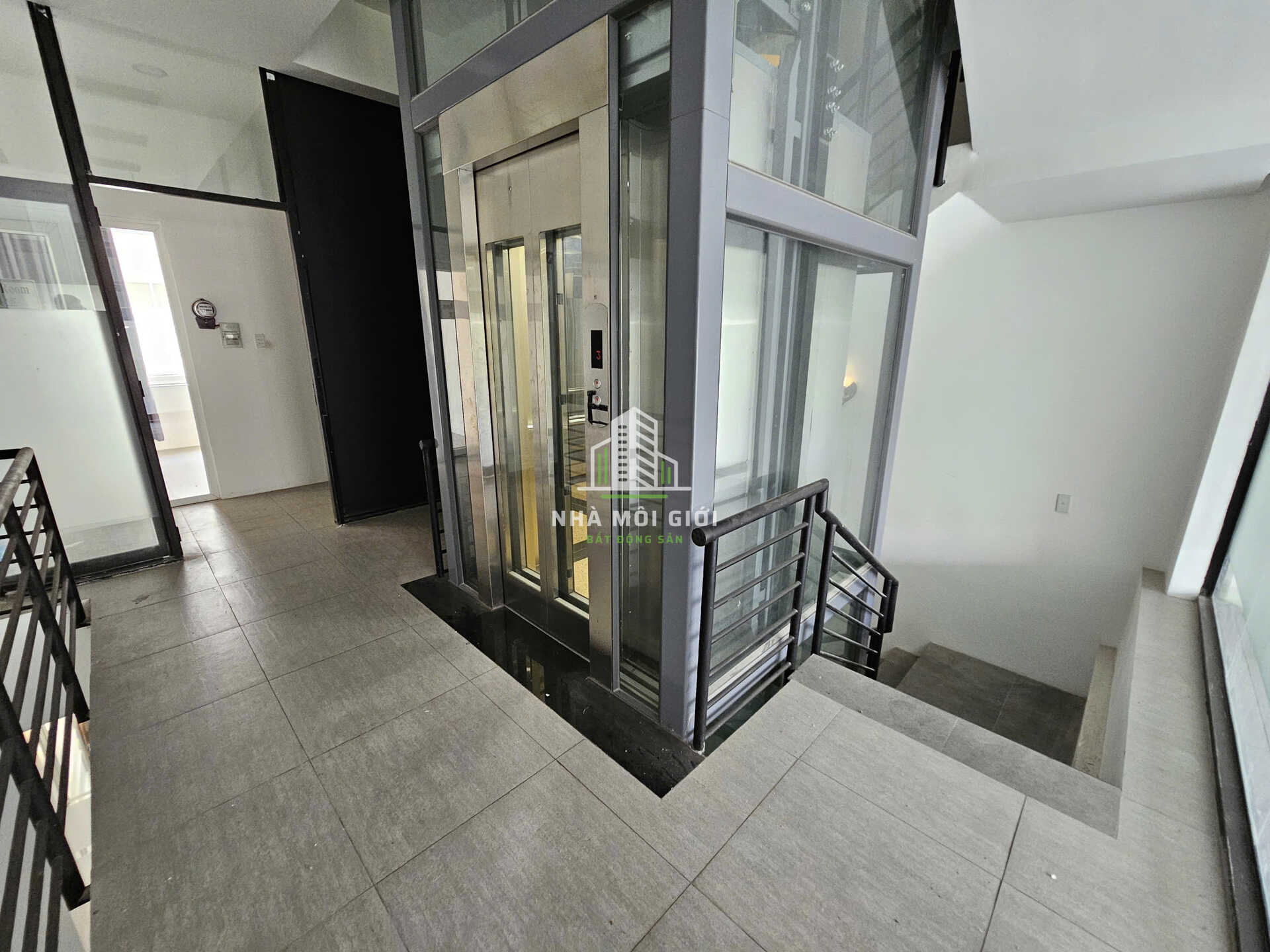 Cho thuê sàn văn phòng tầng 3 shophouse Saritown, 85m2, KDT Sala - giá 27 triệu Cho thuê sàn văn phòng tầng 3 shophouse Saritown, 85m2, KDT Sala - giá 27 triệu