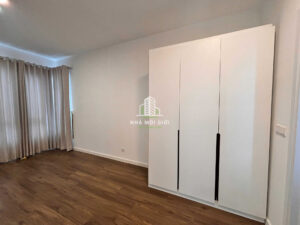 Cho thuê hoặc Bán căn hộ Estella Height (Q2 cũ) - 3PN - 125m2 - Tầng đẹp, giá 18.3 tỷ (đã có Sổ hồng).