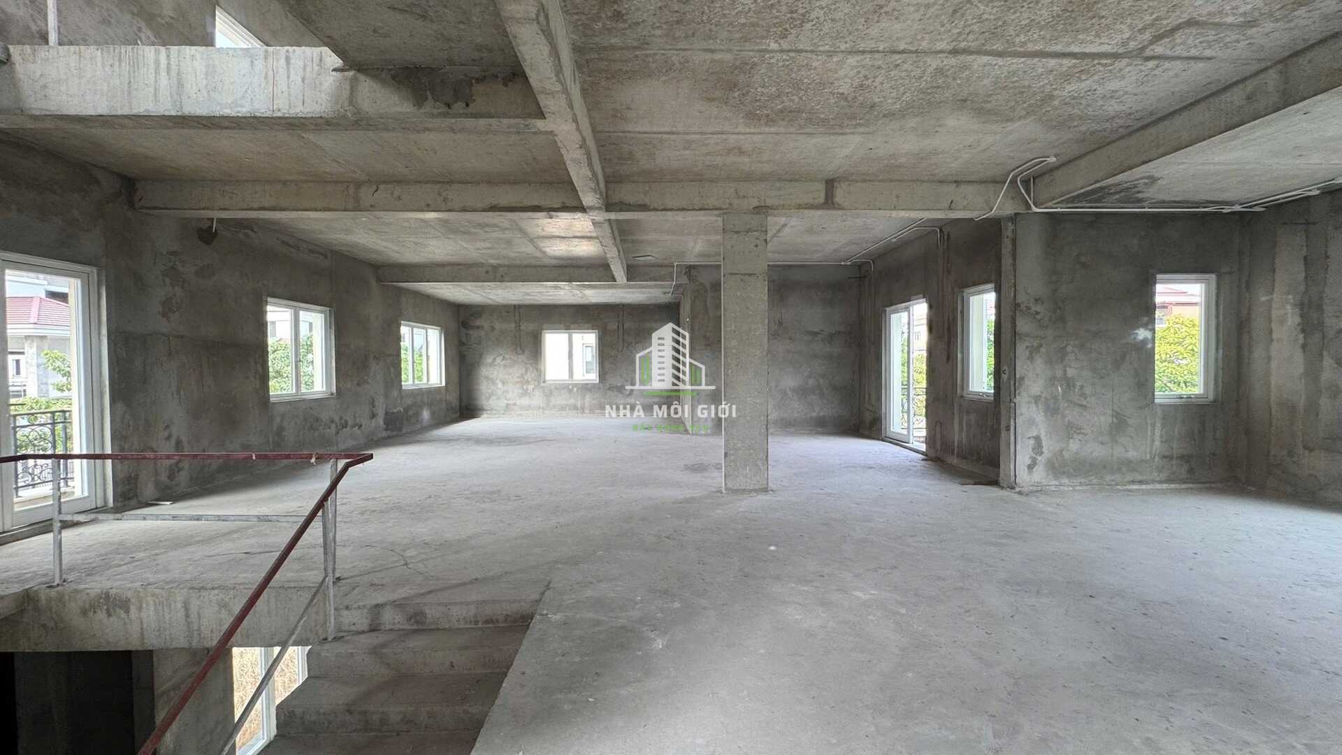 SAROMA VILLA - Cung điện xanh bên dòng sông Sài Gòn – Sẵn sàng cho thuê dài hạn SAROMA VILLA - Cung điện xanh bên dòng sông Sài Gòn – Sẵn sàng cho thuê dài hạn