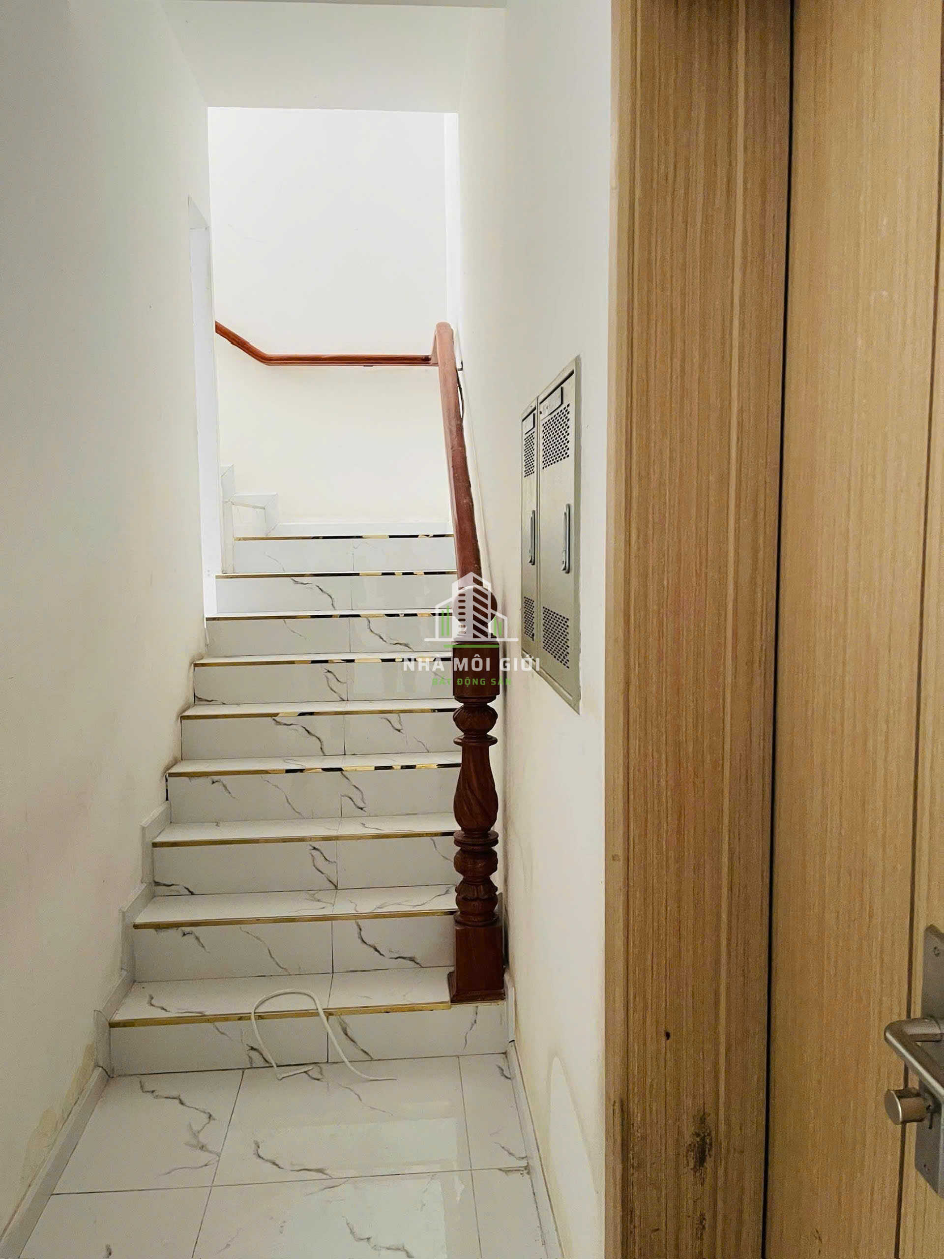 SHOPHOUSE SARINA CHO THUÊ NGUYÊN CĂN GIÁ 100 TRIỆU/THÁNG SHOPHOUSE SARINA CHO THUÊ NGUYÊN CĂN GIÁ 100 TRIỆU/THÁNG