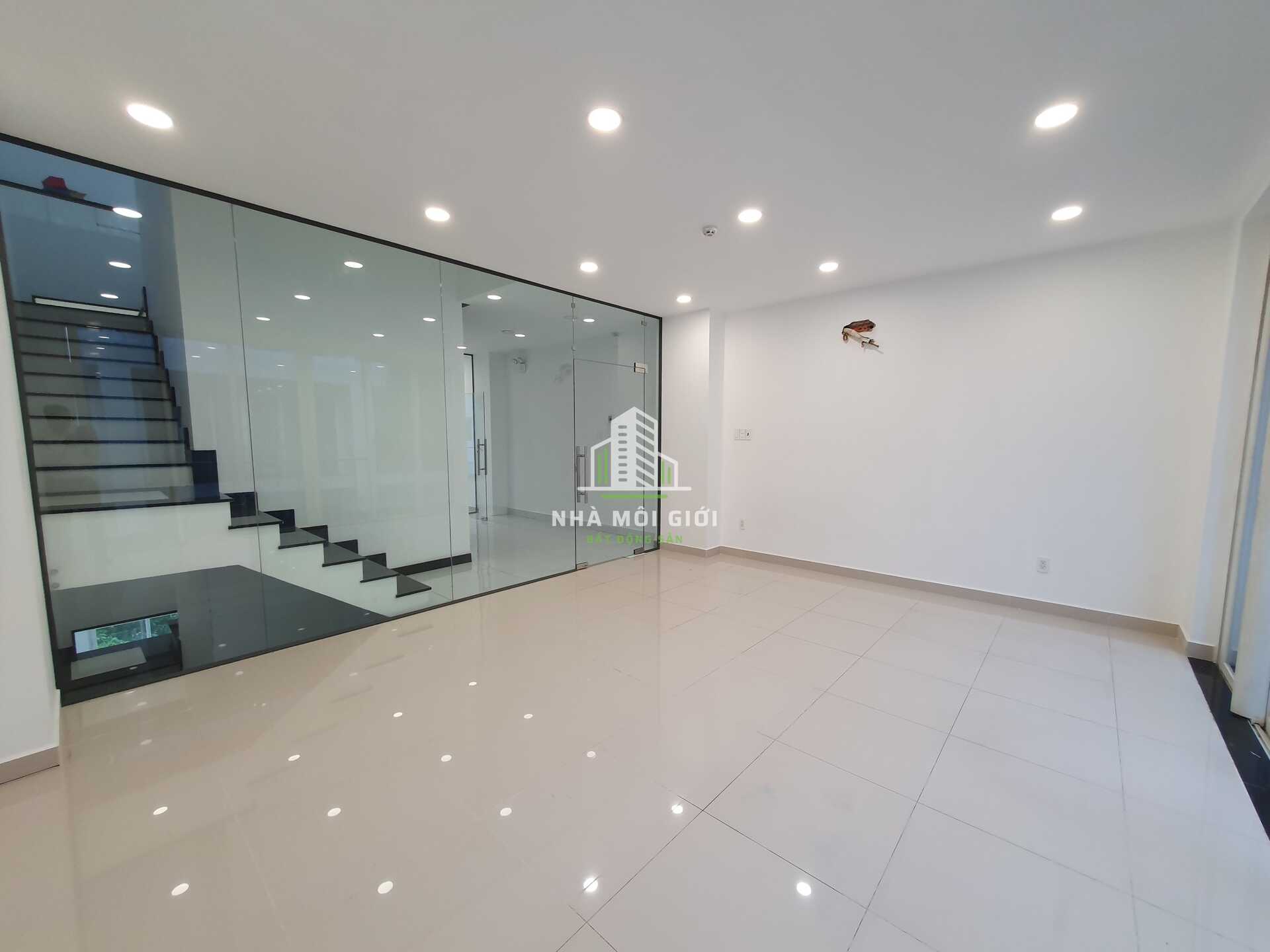 CHO THUÊ CẶP SHOPHOUSE MẶT TIỀN ĐƯỜNG B4 SARITOWN KĐT SALA CHO THUÊ CẶP SHOPHOUSE MẶT TIỀN ĐƯỜNG B4 SARITOWN KĐT SALA