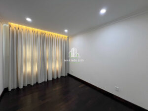 BÁN PENTHOUSE/DUPLEX VISTA VERDE 350M² – CĂN GÓC 3 MẶT TIỀN, 6PN5WC – 23,8 TỶ