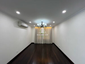 BÁN PENTHOUSE/DUPLEX VISTA VERDE 350M² – CĂN GÓC 3 MẶT TIỀN, 6PN5WC – 23,8 TỶ