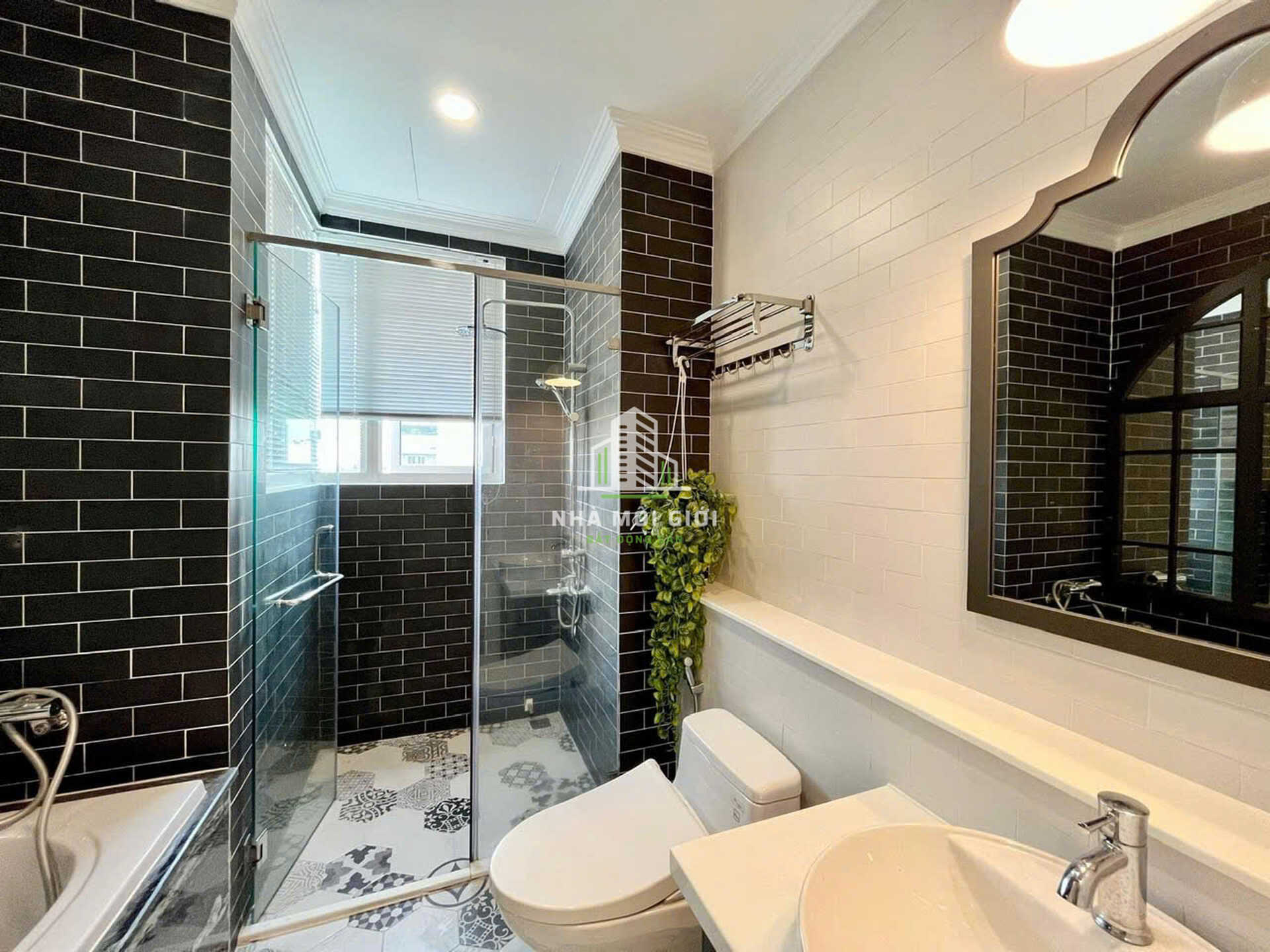BÁN CĂN HỘ BIỆT THỰ 2 TẦNG VISTA VERDE – CĂN GÓC 5PN3WC 185M2, SỔ HỒNG SẴN – 14,8 TỶ BÁN CĂN HỘ BIỆT THỰ 2 TẦNG VISTA VERDE – CĂN GÓC 5PN3WC 185M2, SỔ HỒNG SẴN – 14,8 TỶ