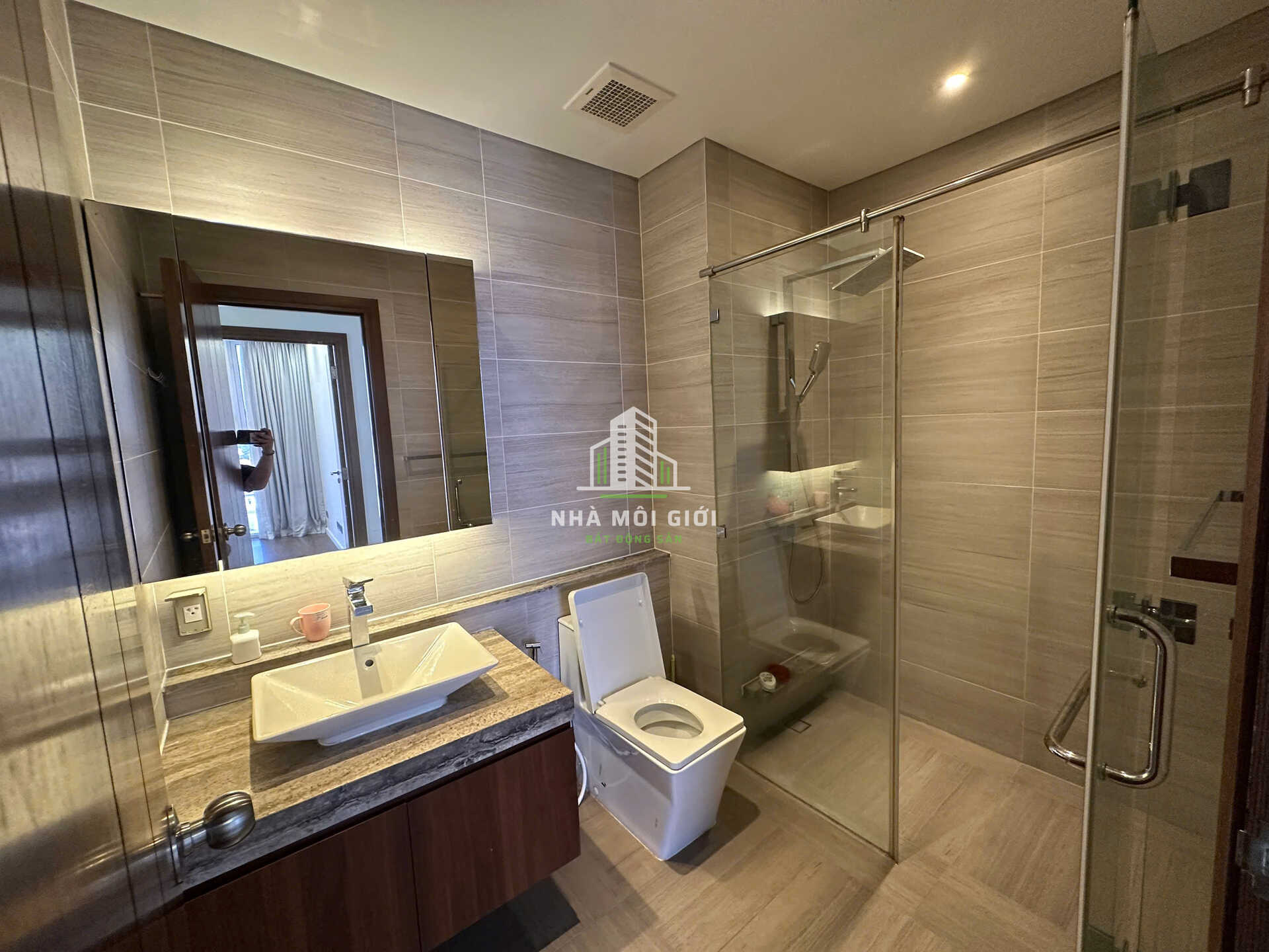 Bán căn hộ Sarica Sala Thủ Thiêm 3PN 160m² căn góc view pháo hoa Quận 1– Giá 40 tỷ Bán căn hộ Sarica Sala Thủ Thiêm 3PN 160m² căn góc view pháo hoa Quận 1– Giá 40 tỷ