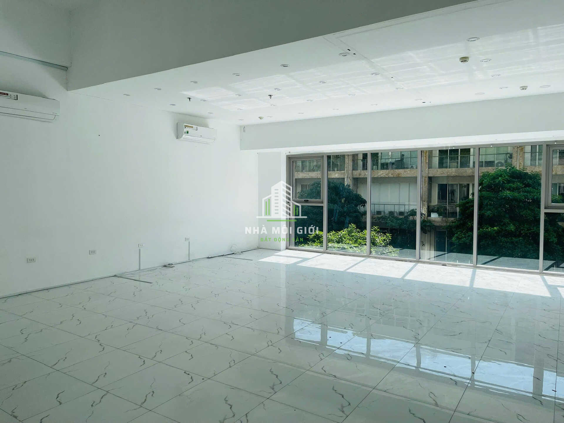 SHOPHOUSE SARINA CHO THUÊ NGUYÊN CĂN GIÁ 100 TRIỆU/THÁNG SHOPHOUSE SARINA CHO THUÊ NGUYÊN CĂN GIÁ 100 TRIỆU/THÁNG