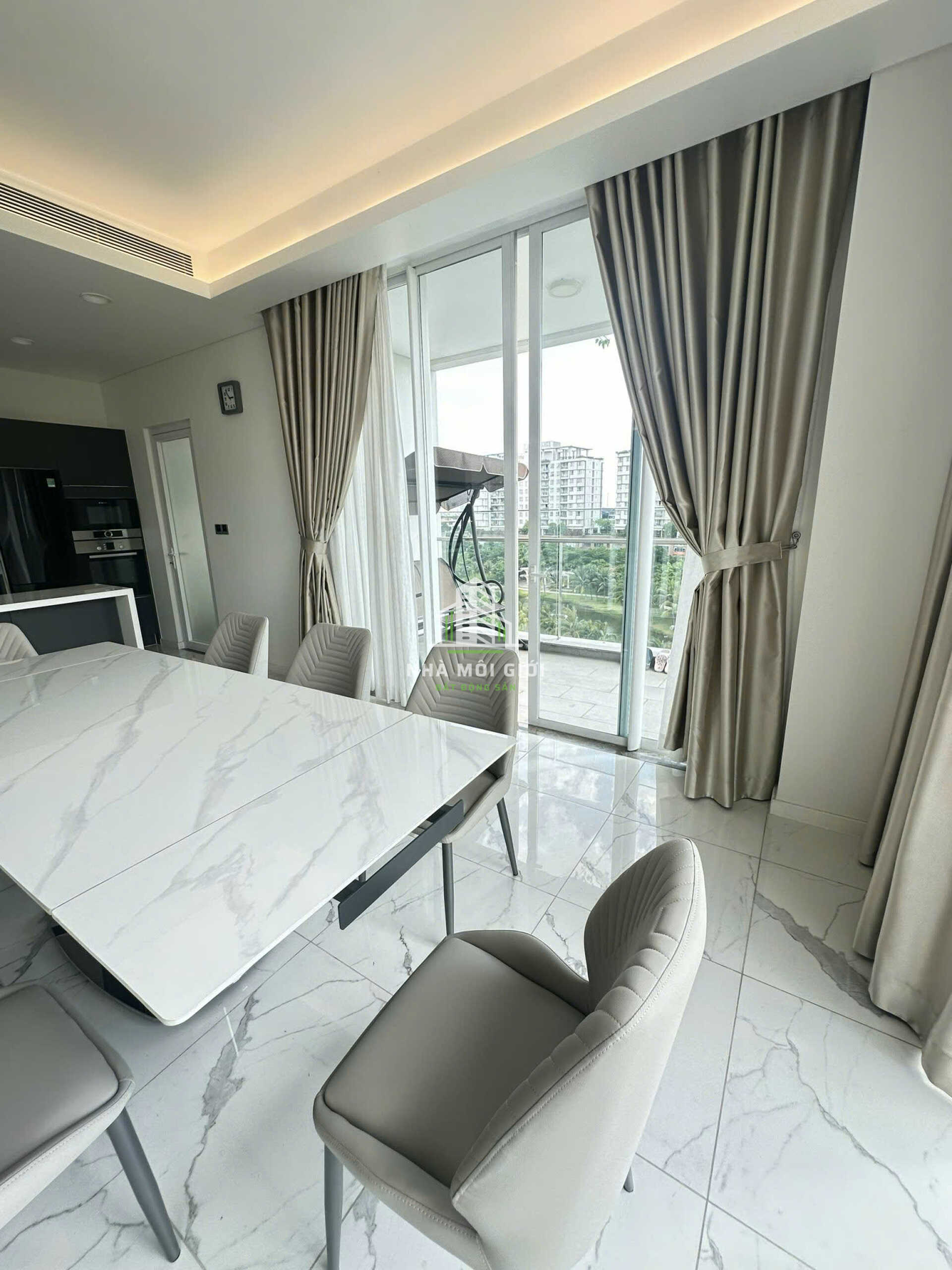 BÁN CĂN HỘ 3PN SALA DIỆN TÍCH KHỦNG NHẤT SALA - FULL KÍNH VIEW PHÁO HOA BÁN CĂN HỘ 3PN SALA DIỆN TÍCH KHỦNG NHẤT SALA - FULL KÍNH VIEW PHÁO HOA