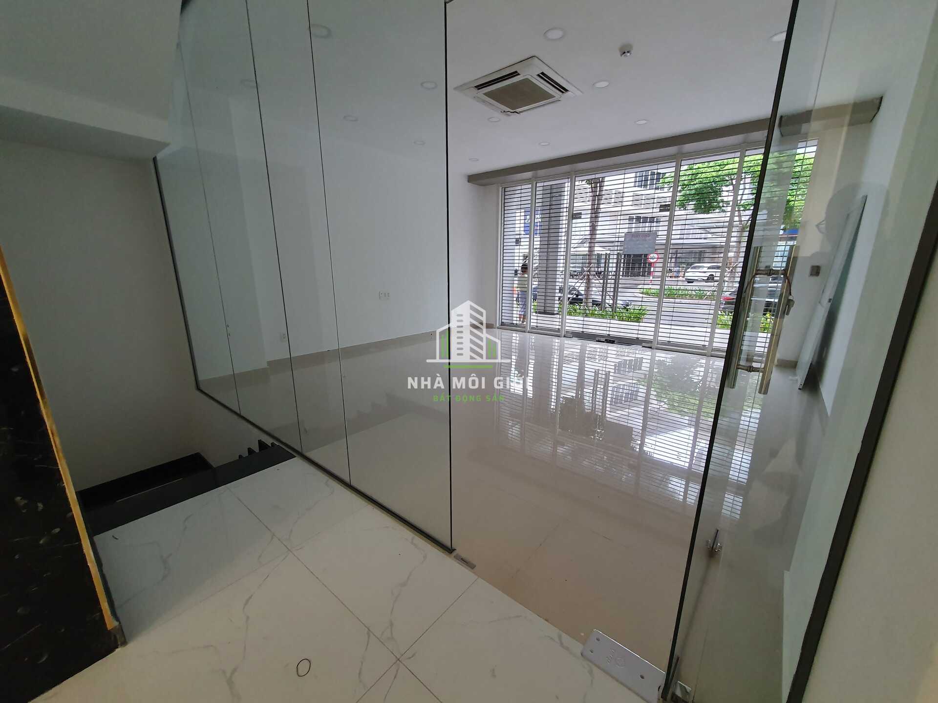 CHO THUÊ CẶP SHOPHOUSE MẶT TIỀN ĐƯỜNG B4 SARITOWN KĐT SALA CHO THUÊ CẶP SHOPHOUSE MẶT TIỀN ĐƯỜNG B4 SARITOWN KĐT SALA