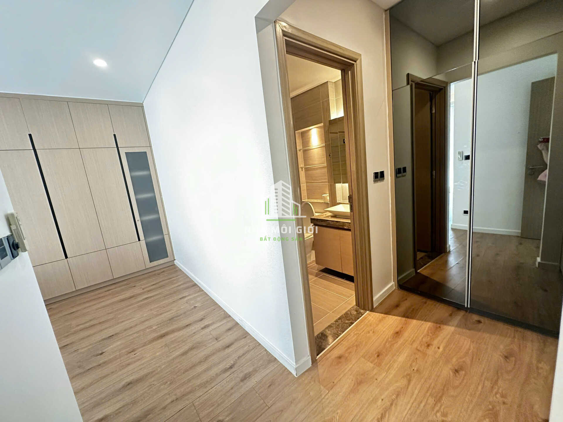 BÁN CĂN HỘ 3PN SALA DIỆN TÍCH KHỦNG NHẤT SALA - FULL KÍNH VIEW PHÁO HOA BÁN CĂN HỘ 3PN SALA DIỆN TÍCH KHỦNG NHẤT SALA - FULL KÍNH VIEW PHÁO HOA