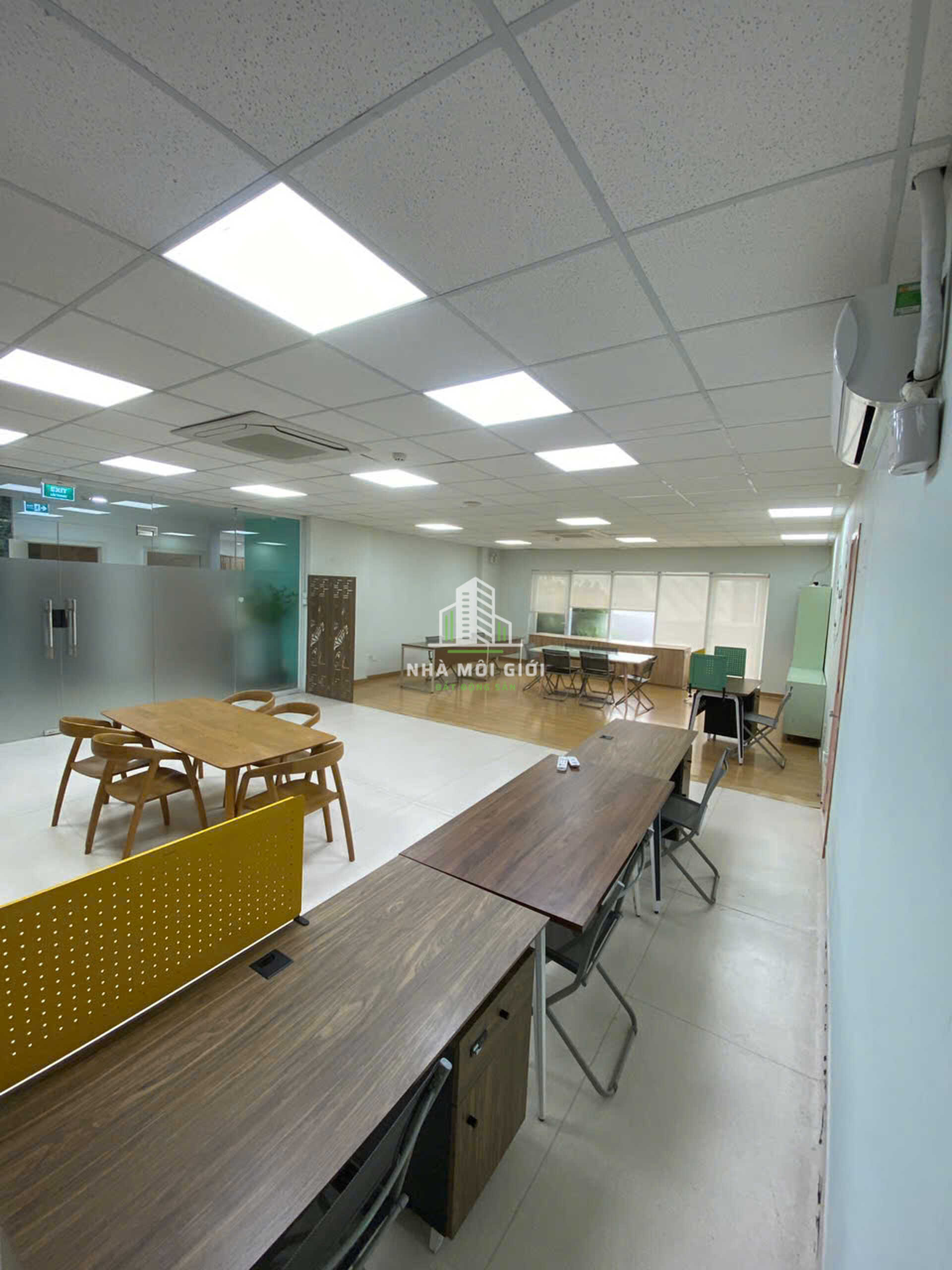 Khi không gian làm việc trở thành một tác phẩm nghệ thuật tại SariTown Sala Khi không gian làm việc trở thành một tác phẩm nghệ thuật tại SariTown Sala