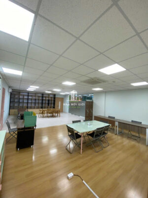 Khi không gian làm việc trở thành một tác phẩm nghệ thuật tại SariTown Sala