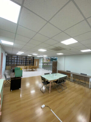 Khi không gian làm việc trở thành một tác phẩm nghệ thuật tại SariTown Sala
