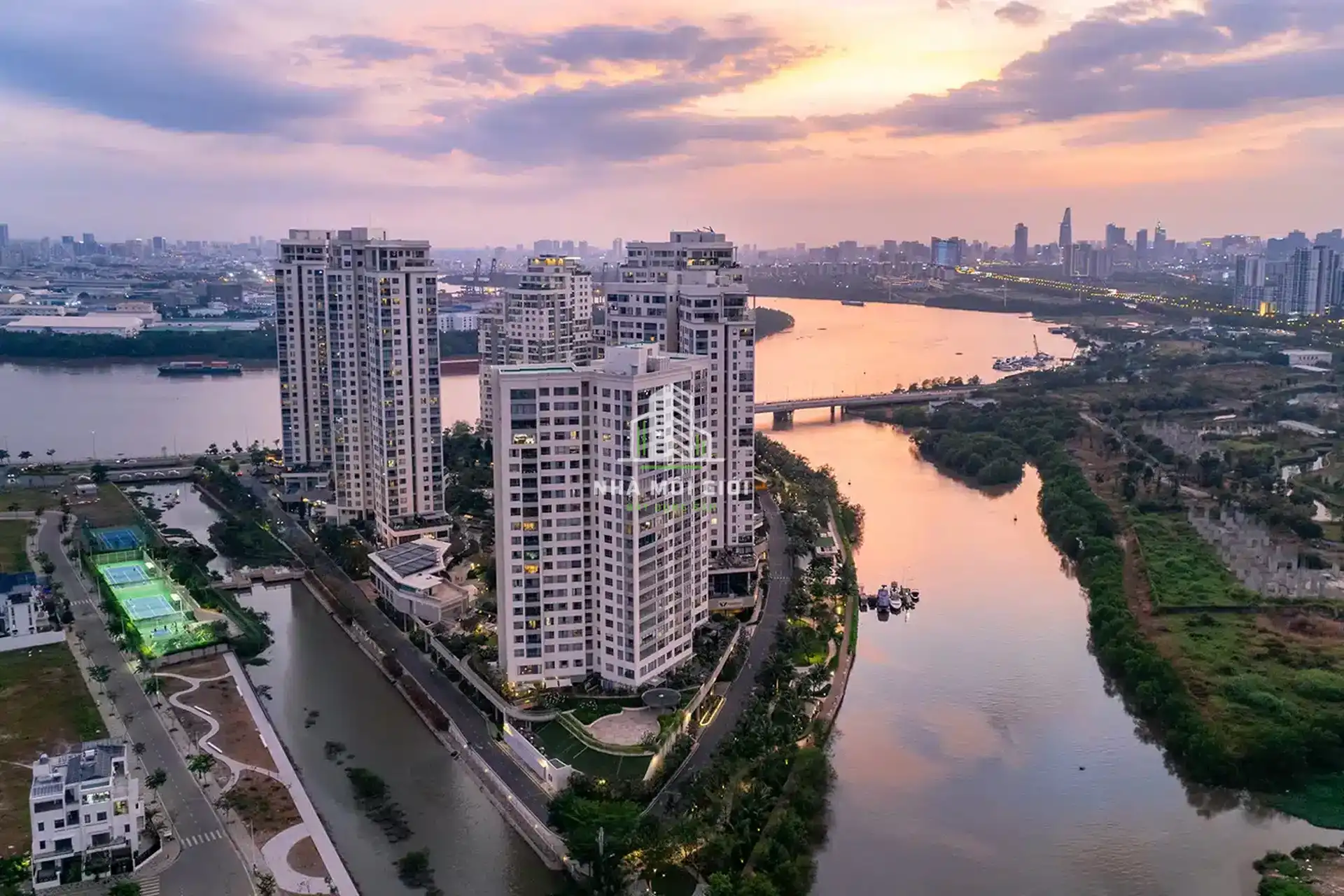 Dao Kc Nhà Môi Giới Bất Động Sản